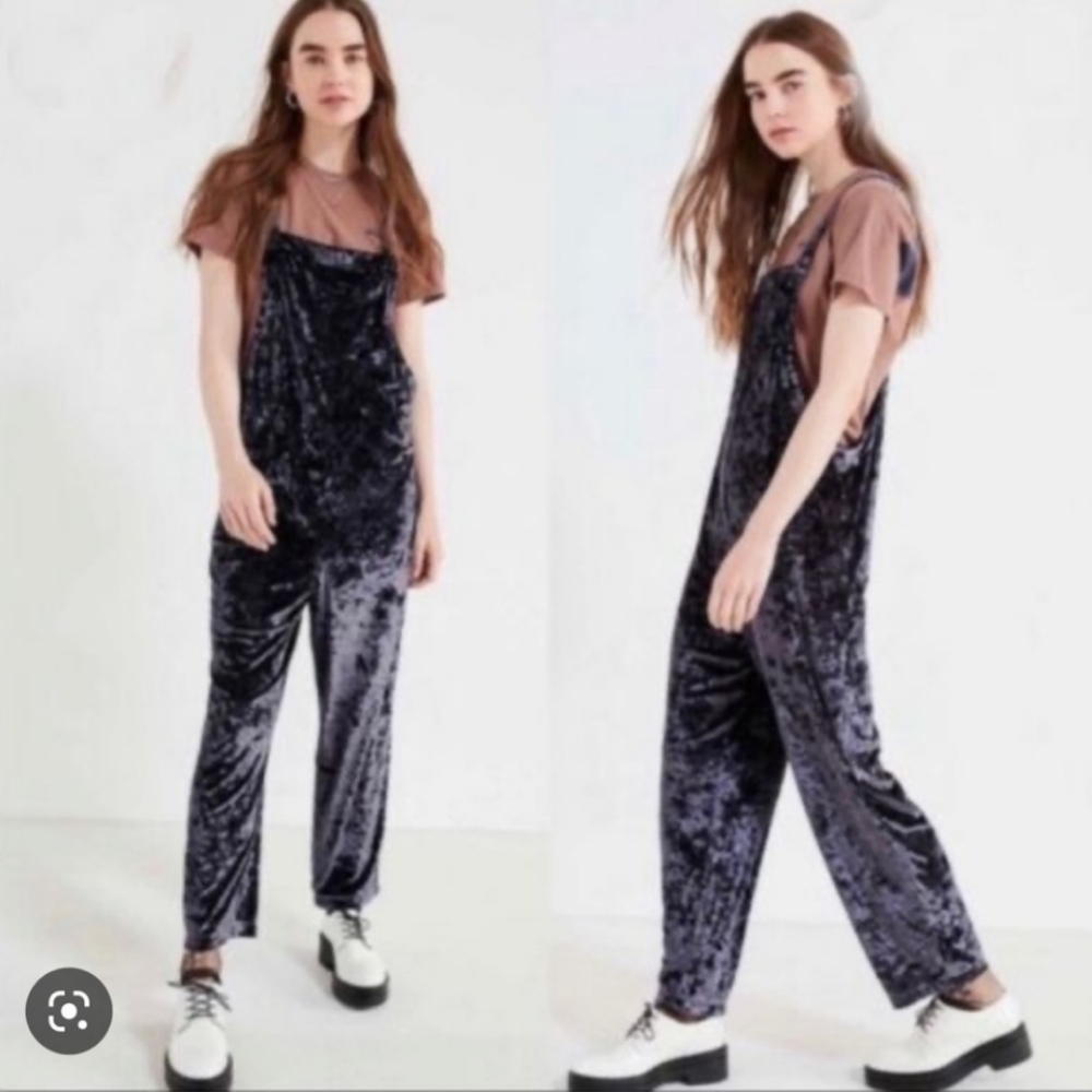 Urban Outfitters Black Velvet Velour Long Pants Overalls Jumpsuit